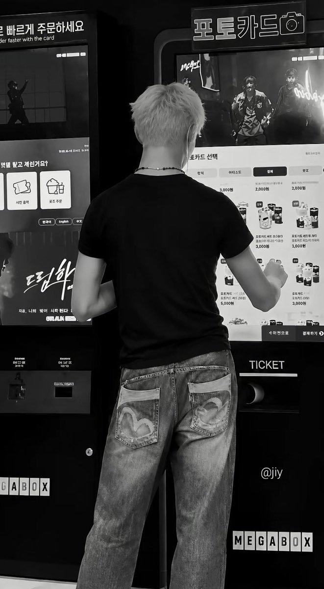 jjuhoonsm's tweet photo. https://t.co/XOpuaQgnYO