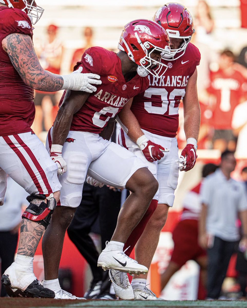 GaddisKentrell2's tweet photo. After a Great conversation with @CoachCWilford , l’m grateful to receive an offer from The University Of Arkansas @RazorbackFB @TrePorter5 @1COACH_CARTER
@CoachBradClark @JakeCorbin @TheShaqMiller #Woopig https://t.co/54lP77PRtC