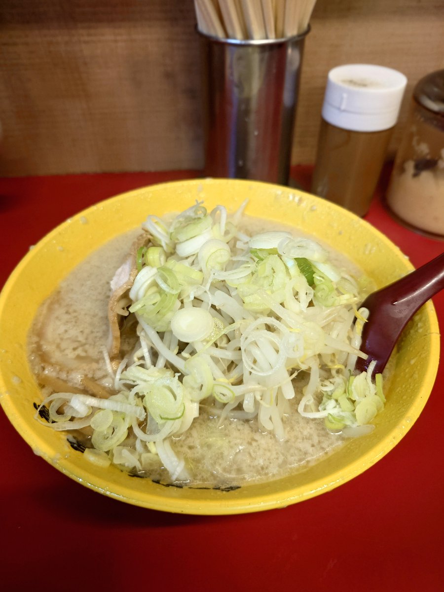 naritamryan's tweet photo. 弁慶
ラーメン
炒飯

夜中までやって最高 https://t.co/jNA5nPdDdW