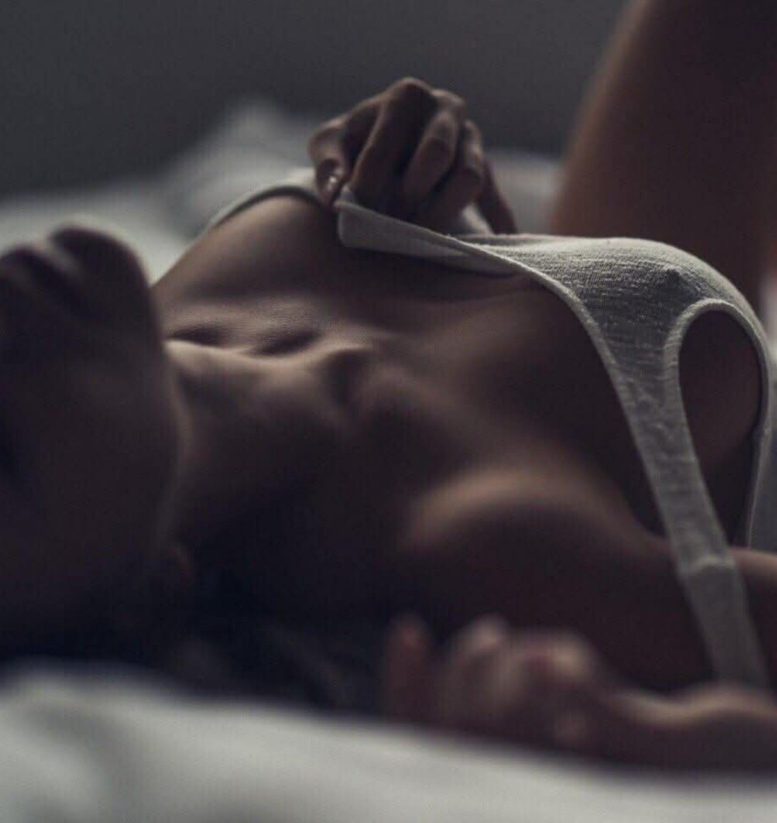 CherryZudrumm's tweet photo. Sweet dreams 💋✨ https://t.co/t9vBqXbyMM