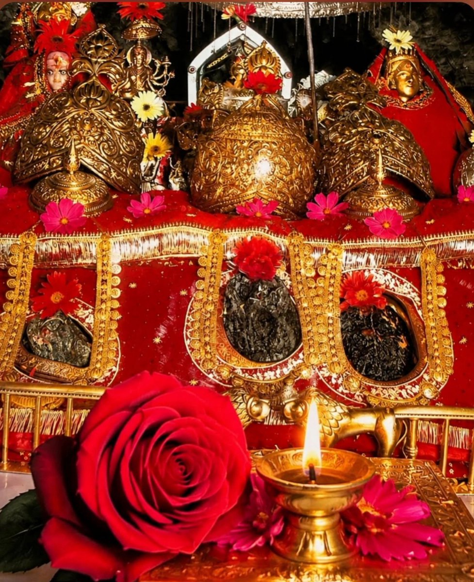 raju_sirohi41's tweet photo. प्रेम से बोलो — जय माता दी! 🚩🙏
माता रानी की कृपा और आशीर्वाद हम सभी पर सदैव बना रहे।
हर मन में श्रद्धा, हर जीवन में सुख-शांति और समृद्धि बनी रहे। 🌺🙏 https://t.co/GDkjvAsN1F