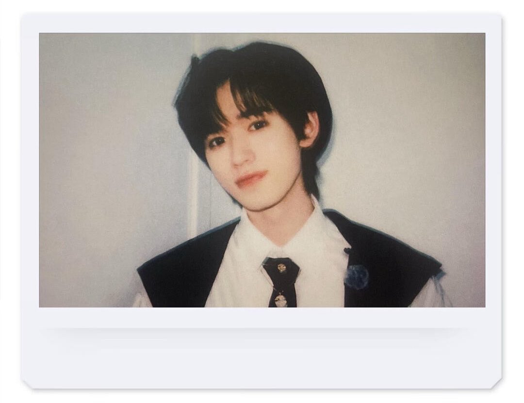 yayamoyed's tweet photo. yaxuan polaroids that I love ♥︎: https://t.co/RVh3ctfDZp