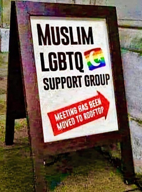 Ewornek43's tweet photo. @LizaRosen0000 @Ed_Miliband @NYCMayor Looks pretty gay to me! https://t.co/BEmZie1cuW