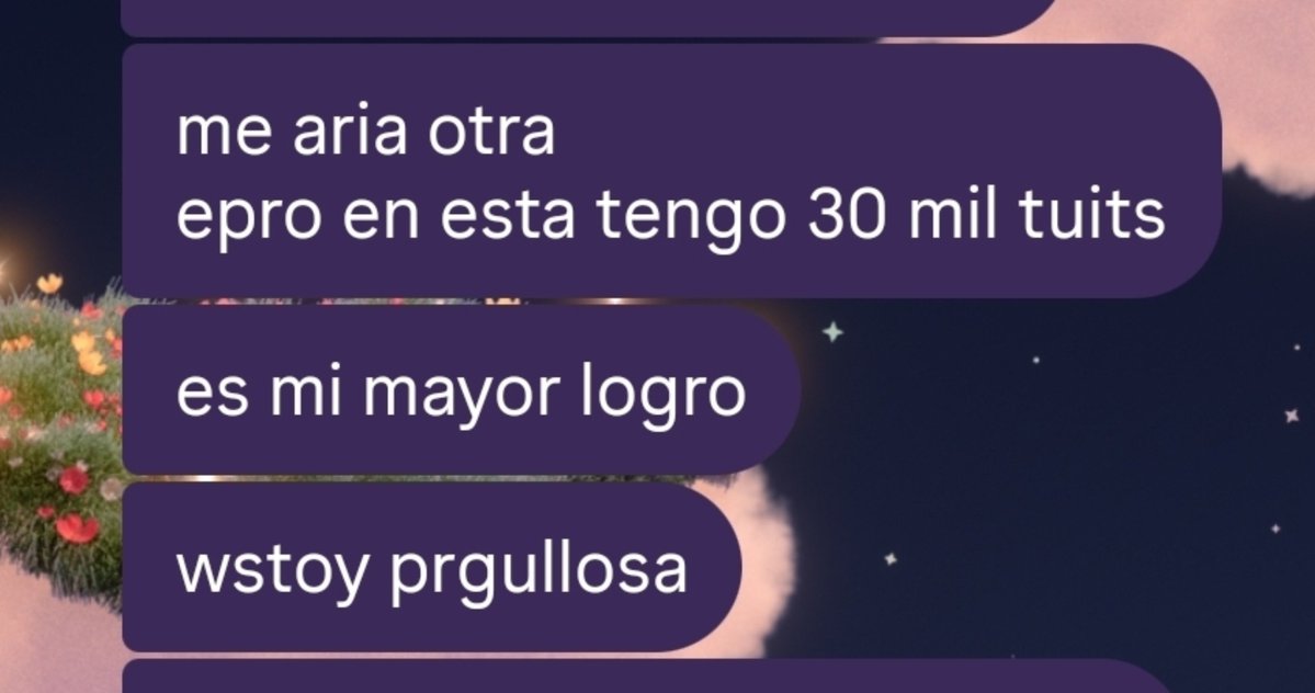 pusheenrosita's tweet photo. mi amiga que no trabaja ni estudia https://t.co/xuAJPEJGH5