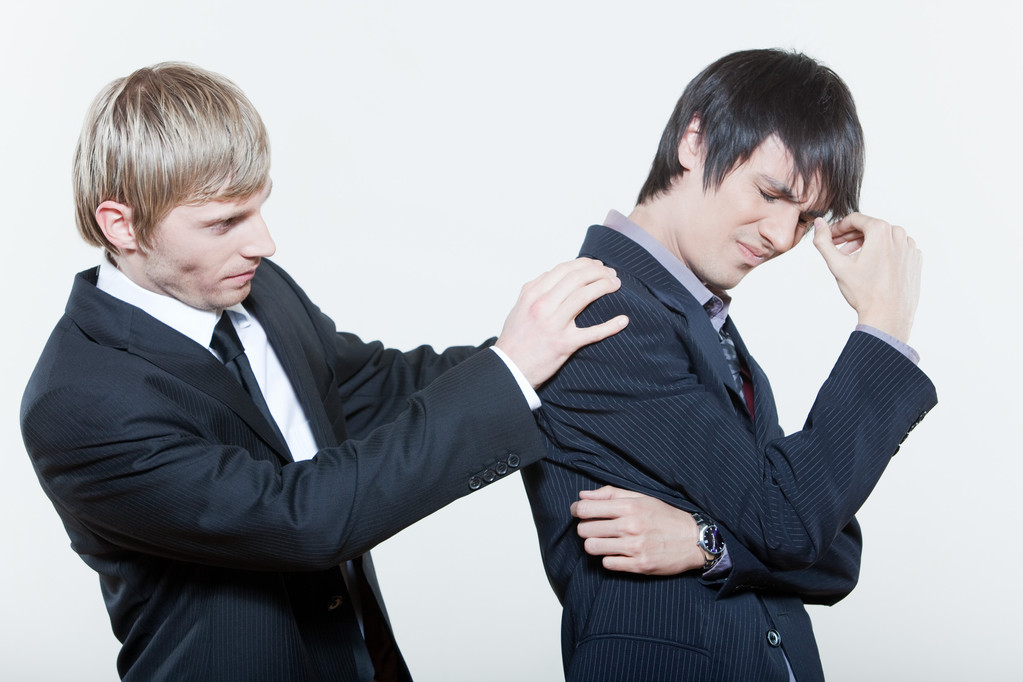 ran_hye75130's tweet photo. Some blokes love to bluff, act tough, and show off with bravado just to prove they’re not one to mess with. https://t.co/QwdaWuOYs4