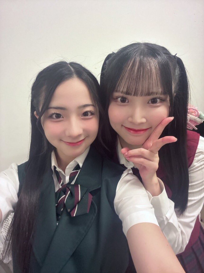 reikikaku_SKE48's tweet photo. 💙💛🩷🐨 #久保田怜
今日は #中秋の名月🐰「十五夜」です
れいちゃんは月より団子🍡？
🌕／
🌕今日のれいちゃん
🌕＼
#可能性こそが未来 公演<18:00開演>に
出演します(通算103回目)
りさにゃ(#桜井愛莉咲)の卒業公演です
🤍&amp;💙💛🩷サイリウム
“りさにゃ＆れいちゃん”コール
盛大な応援📣お願いします https://t.co/VyjkAW3Qd3