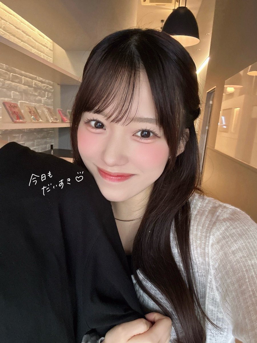 nana_KLS0404's tweet photo. おはにょ︎︎︎︎︎☺︎

何気なく撮った写真が彼女感〜♩だったやつ🎀
あ！よそ見しないよ！( ˶･̆⤙･̆˶ )♡

#カワラボサウス   #松田奈々 https://t.co/jJGpEcPw0i