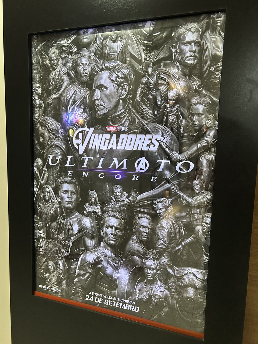 lcverock's tweet photo. a experiência de assistir ultimato no cinema foi incrível 😭 https://t.co/XJZN7zpLVT