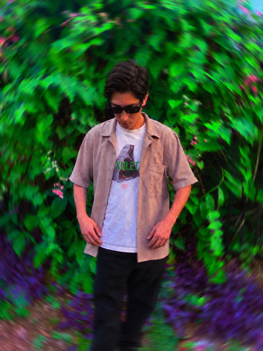 ashhsho's tweet photo. My first release entirely written, produced, mixed, and mastered by me dropping tomorrow. Honestly this song is the realest reflection of who i am as an artist. Cant wait to share this with you all

All Night / For Life out on all platforms tomorrow 🩵 https://t.co/wc3erfweZa