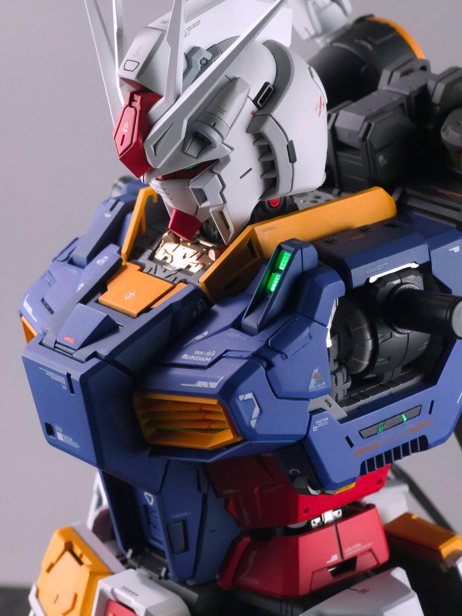 GundamBro's tweet photo. PGU Nu Gundam WIP 

By @tsworkshop (IG)

#Gundam #Gunpla https://t.co/YsOM4AZsaL