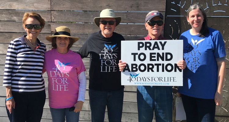 LifeNewsToo's tweet photo. 40 Days for Life Campaign Begins in 682 Cities to Save Babies From Abortion https://t.co/q2txM2mHol https://t.co/f3DMvP4OII
