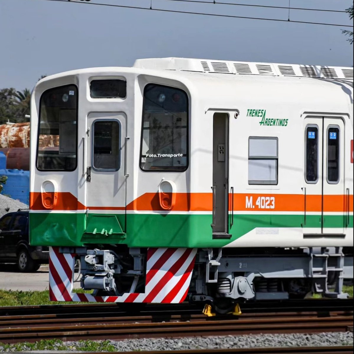 AmbaTransporte's tweet photo. #TrenRoca falta MUY POQUITO 🟠🟢🚆✨️ https://t.co/dOEsYD0SoH