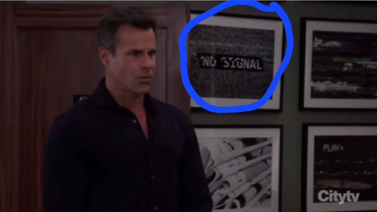 AdkLady172's tweet photo. A message on General Hospital?  #EBS https://t.co/MJ2qJJW58b