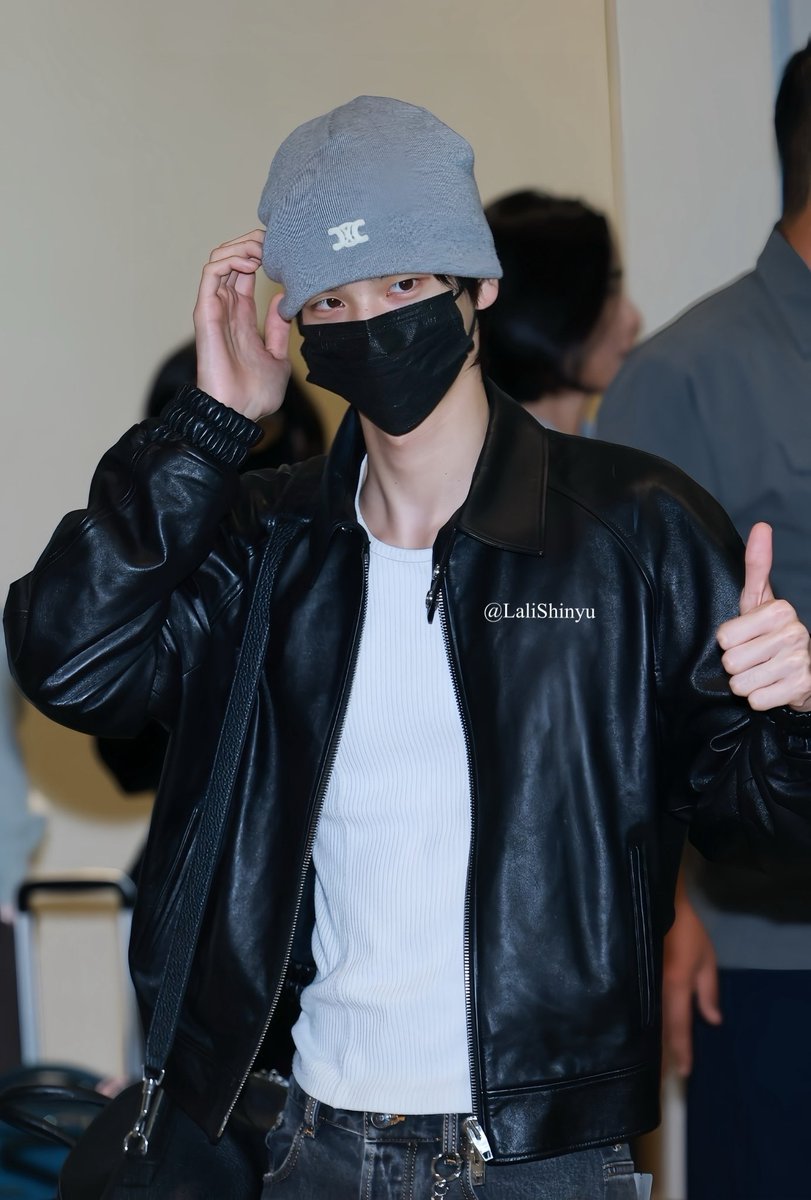 LaliShinyu's tweet photo. 260925  to BKK 

#투어스 #TWS 
#신유 #SHINYU https://t.co/mbNQ80nzn9