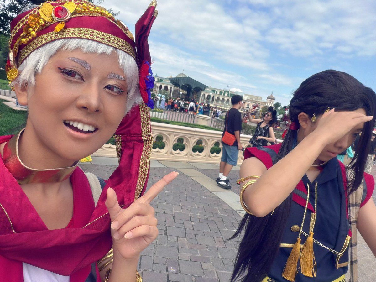 Miyuki_nj's tweet photo. 速報🎶

ランドで寮服スカラしてます🕌
🐍を盗撮するわたし https://t.co/wbUIewYlzz