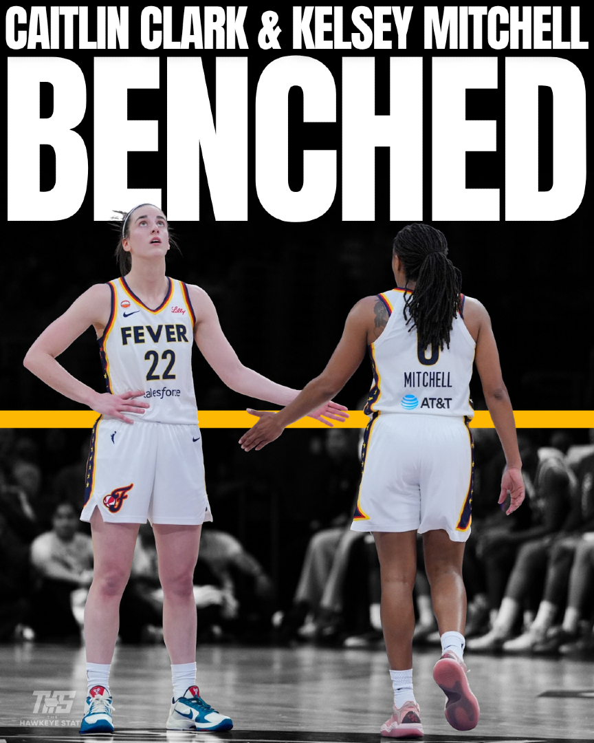 OurHawkeyeState's tweet photo. WAVE THE WHITE FLAG 🏳️

Coach White has pulled Clark &amp; Mitchell.

And that means Mitchell’s 20+ point scoring streak ends tonight — on the final night of the regular season.

Not because she ran out of buckets. Because Indiana ran out of reasons to risk it.

Eyes on the playoffs. https://t.co/1EjcsN7FFY