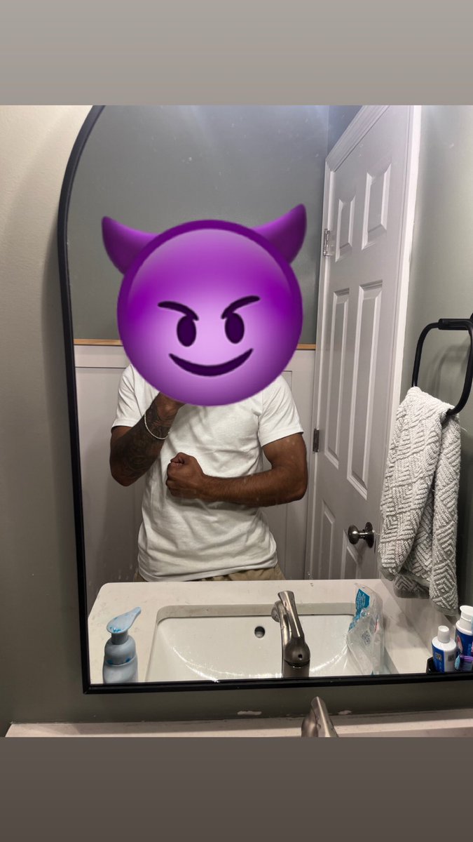 JordanT25557's tweet photo. Where the bbw’s at?😮‍💨 #bbw #followme https://t.co/XKhksy07wV