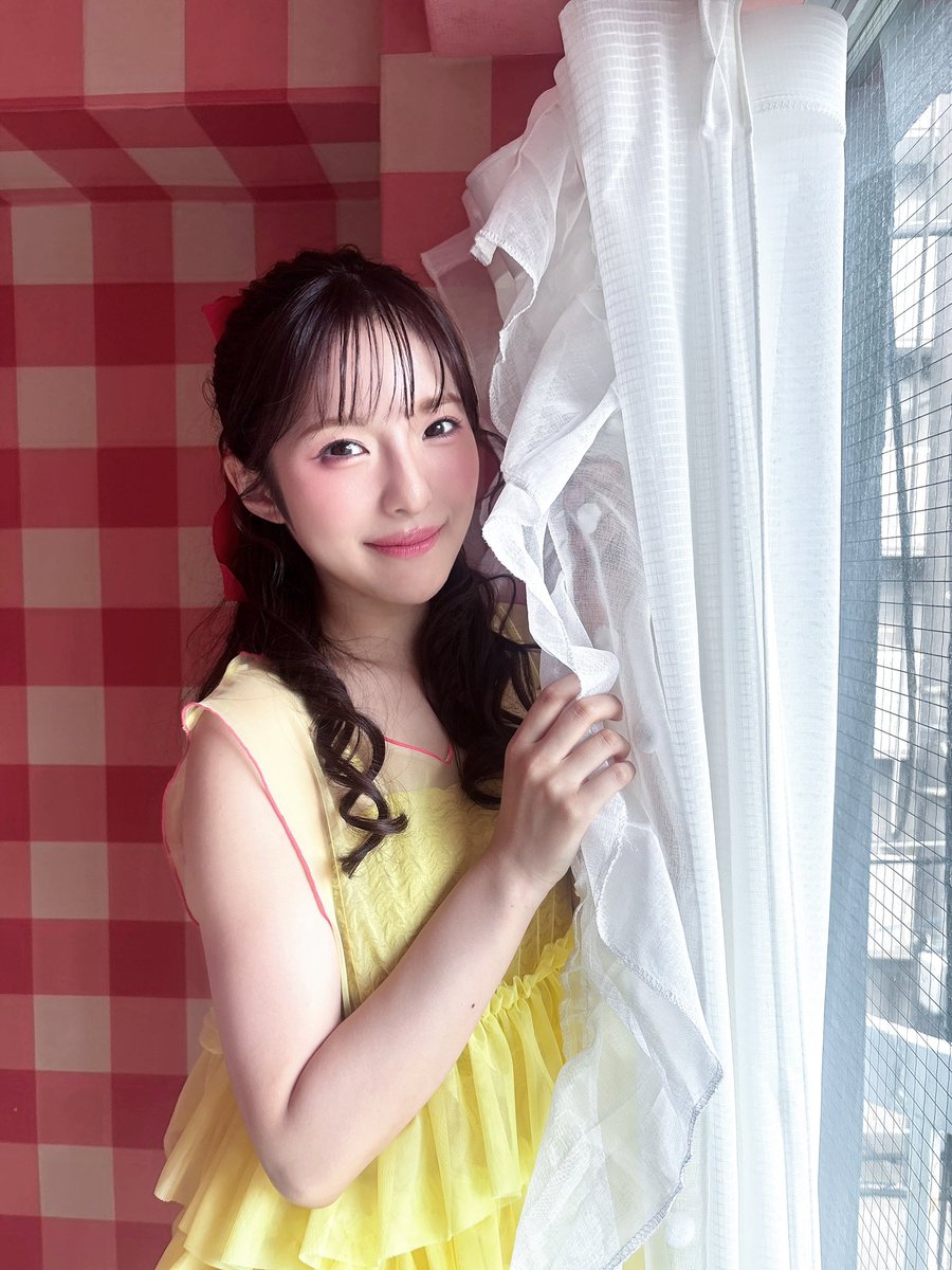 nanami_otsuka's tweet photo. #グラピアプレス　
本日発売です🫧💛

お人形さんみたいに素敵に撮っていただけて幸せです...💭
誌面では、たくさんの質問に答えています！わたしのすべてが分かっちゃう🫢

是非チェックしてください🫶 https://t.co/cIx0mdBmXE