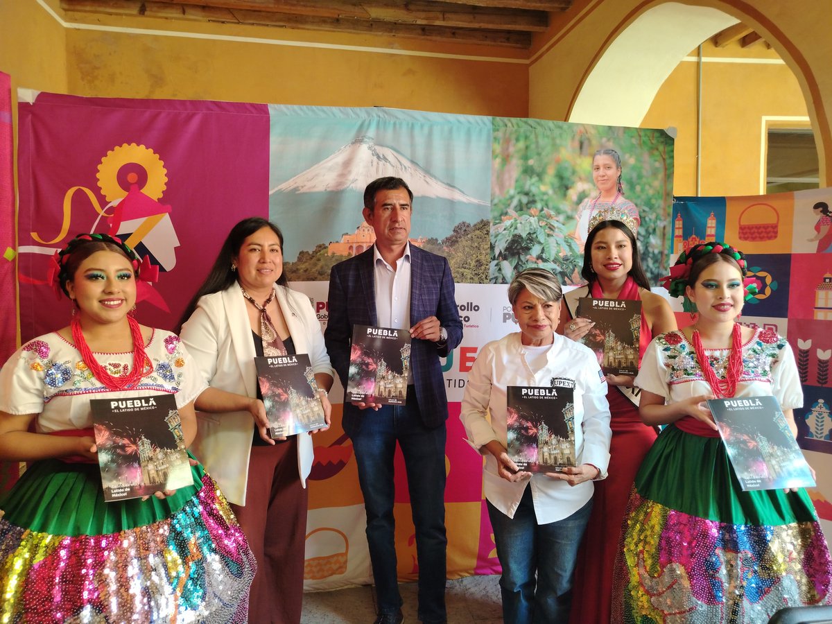 marcofierro14's tweet photo. #Estopasaenmiciudad #Puebla #Mexico La Feria de los Moles #2026 , se consolida como el evento gastronómico más importantes de México en #EUA.
- Para el 2027, en coordinación con #FuerzaMigrante, la #UPEXT llevará el evento a Nueva York y otros Estados de la Unión América. https://t.co/jqJv6ov7bY