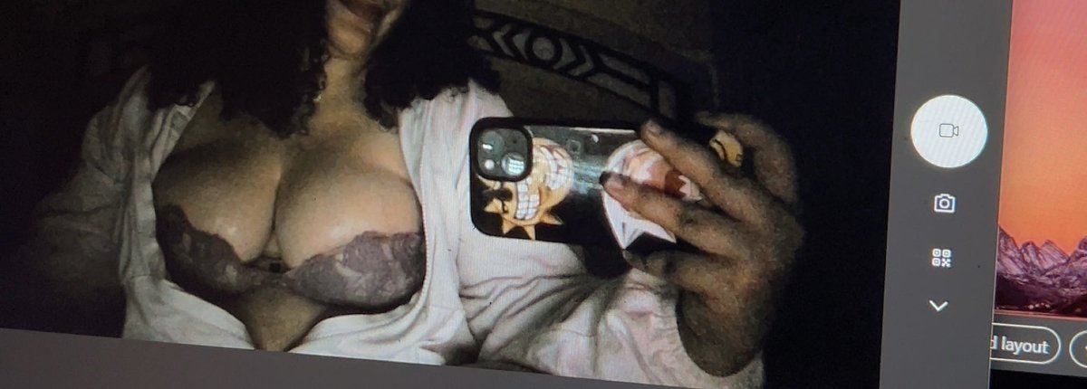 chunkyjugz's tweet photo. Wait I like the laptop camera 

#nsfwtwt #nsfwtwtًً #mommy #bigtits #nsfw https://t.co/vsJU7AkBEa