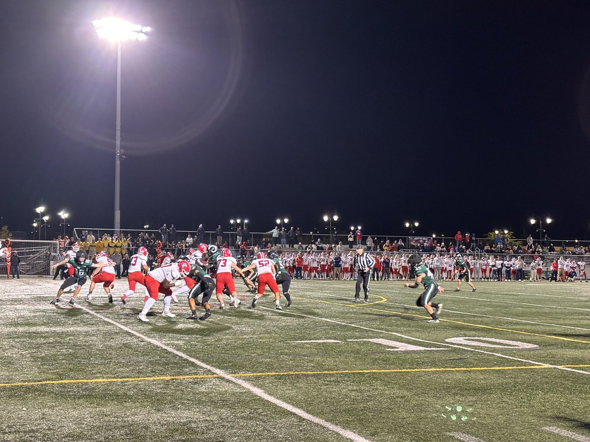 GORAMSathletics's tweet photo. Football Final:
Marshfield 18
Bridgewater Raynham 15
With seconds left, Mikey Appel gets the Field Goal to win the game! https://t.co/Ed8vZJQHiw