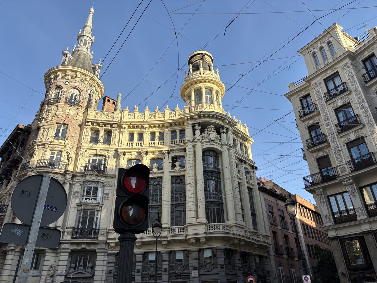 xlovarchive's tweet photo. 🐒 hyun on 🫧 (250926) 09h34
*madrid photodump*
today, hyunnie did something,,,
for the first time in a while, ceo park and i hung out together just the two of us and had fun~ 👍🏻
ceo park gave me a proper tour of madrid~
as expected, i think i need to go out and look around sometimes when i rest,,
i've been feeling that keenly lately,,, maybe my extroverted tendencies haven't died yet,,, ^^ (not at all.)
this is sudden, but if you're spending the holiday~ no indigestion and no stomachaches~ i hope it's a rich and abundant holiday where your body and heart feel warm just by staying still~~~~~ 🫶

— did you eat churros? some places have gluten-free options too
🐒 …………? uh,,,me,,,,?

— hyun, do you not watch soccer?
🐒 i do watch~

— even introverts like going out. they just can't last long and go home and pass out...
🐒 (in english) Correct~

— but the weather is so pretty, just like you
🐒 huh, that's not true~ today's weather is crazy beautiful, just like you

— i'm going to do the ancestral rites and come back~
🐒 come back safely~

— hyun and i are introverted twins.
🐒 me x you cross~~~~~~~!!!!!!!!