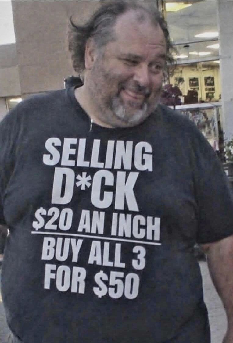 sbar8220's tweet photo. I have to find this shirt!!! Looool
#funnyshirt #goodstuff #hilarious https://t.co/AIy1Ooj0AG