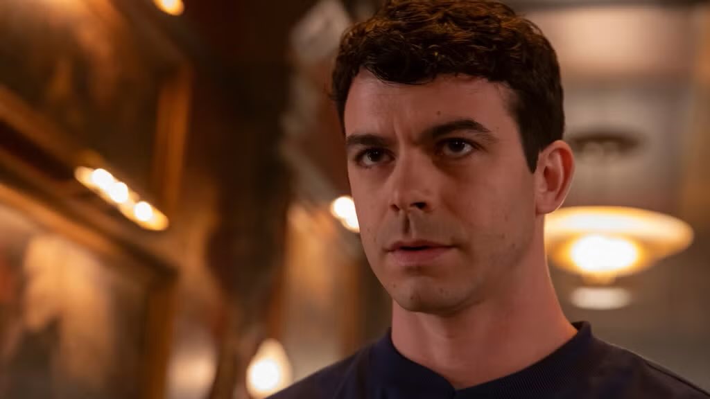JonasLupus's tweet photo. Quem mais tá assistindo a American Horror Story 13?

Esse Ben é um gato!

#ben #ahs13 #joeypollari #americanhorrorstory https://t.co/I8njth1dFf