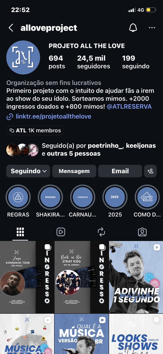 htpss_ninax's tweet photo. @alloveproject Em  2025, eu estava passando por uma fase difícil com mnh mãe e insisti p que ela fosse cmg, pq qra q ela entendesse o qnt o Jão faz parte de mim. Dps dql show, ela passou a admirar mt ele e nss relação melhorou MT.💚 Por isso, estar nesse show seria mt especial p mim.#MeLevaATL https://t.co/njNarTBqjZ