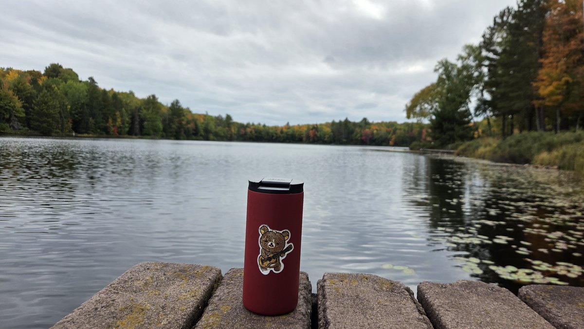 pookondotcom's tweet photo. I was drinking Yolo Bear coffee the entire drive up to Afterglow, but it never tasted as good on the road as it did when I was out on the dock. That's because everything is better here, even monster mix coffee. That's what makes this place special. #RFT #CoffeeFridays https://t.co/lg67tvw4Ux