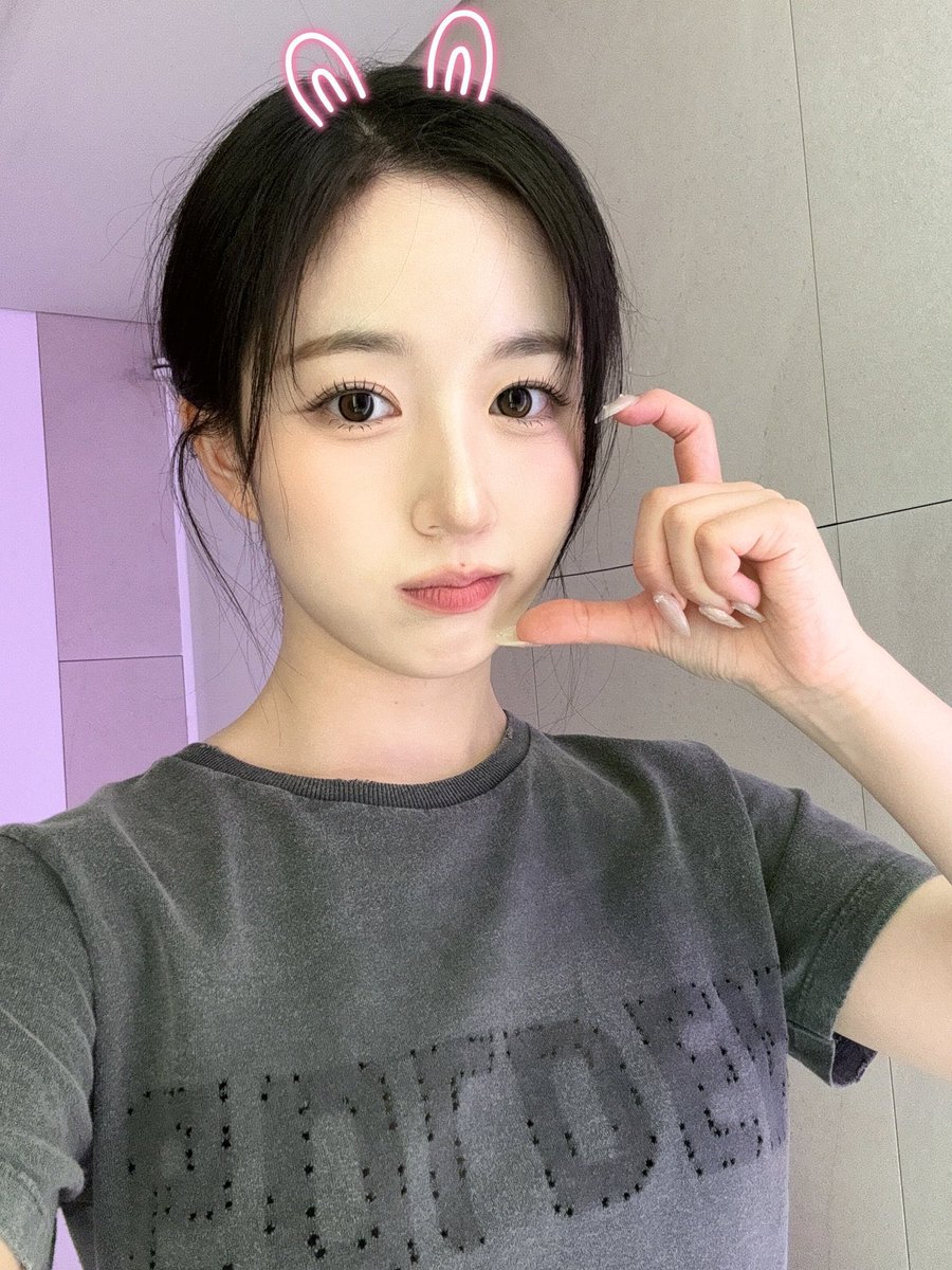 lovesick_hw's tweet photo. 애들아 추석이라 마음 누르면 토끼 나온다 https://t.co/dycFTMilXi