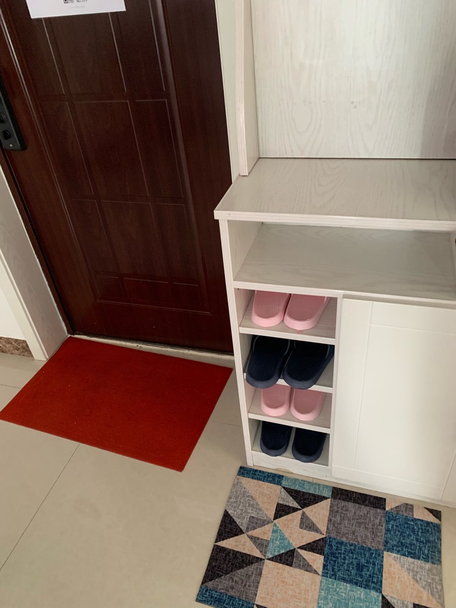 Studio_Cat5878's tweet photo. [Put it behind the door of the room]， https://t.co/XKy9hZfVTD