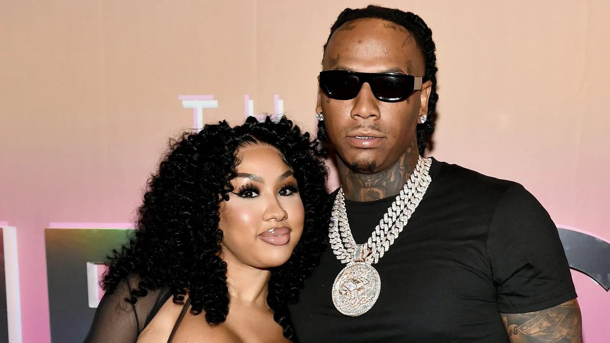 KultureStatus's tweet photo. Moneybagg Yo and Ari Fletcher reportedly married in a traditional Muslim ceremony.

[#MoneyBaggYo #AriFletcher] https://t.co/oaJNmkVFO2