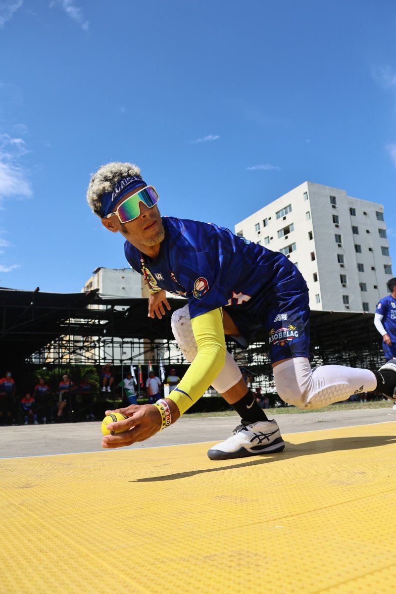 FEVEBEISBOL's tweet photo. @Baseball5 #Nacionales2026

El V Campeonato Nacional de #Baseball5 arrancó con todo 

Más imágenes 📷 parte de los protagonistas del torneo

💻 https://t.co/W7Uc7X7wqX

#SembrandoBeisbol #NacionalBaseball5
@Baseball5 https://t.co/2NNQPDdyYw