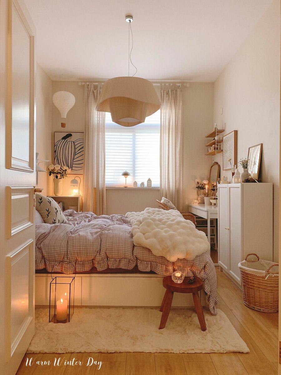 JoooonJC's tweet photo. Everyone needs a little comfort from a trusted place—普厮家 vibes hit different! https://t.co/1yyTs5Ccem