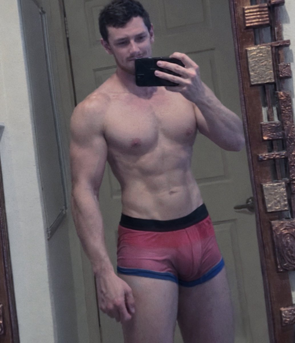 flyin_casual's tweet photo. I was preoccupied yesterday so happy belated bi visibility day ✌️ https://t.co/mkPAU70gzm