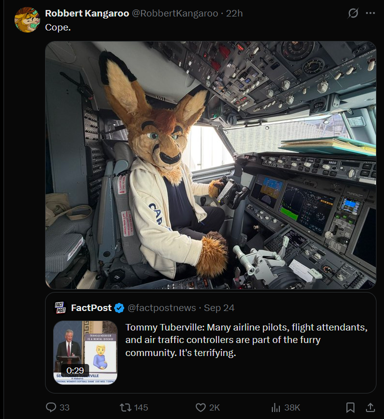 pilpy06's tweet photo. I love seeing the fandom ratio this fuckwit

for additional information
1st image - Real flight deck of a 737 MAX
2nd image - Full-motion Bombardier Q400 simulator
3rd image - Real flight deck of a 737 NG... presumably -800 https://t.co/nDIJBEGMJt