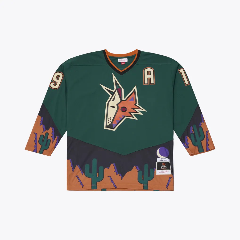HKYJersey tweet picture