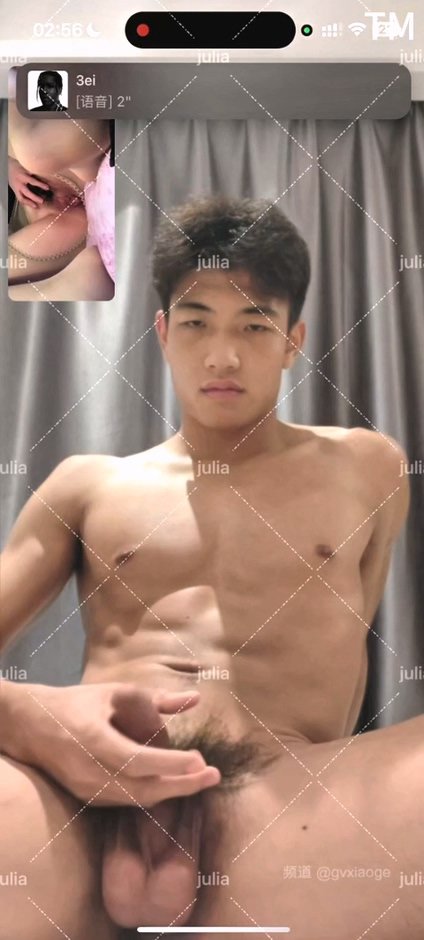 Xyzjrn's tweet photo. dy超帅肌肉男被采访
主页指路
#肌肉男采访 #女记者 https://t.co/sWR8gO1YzU