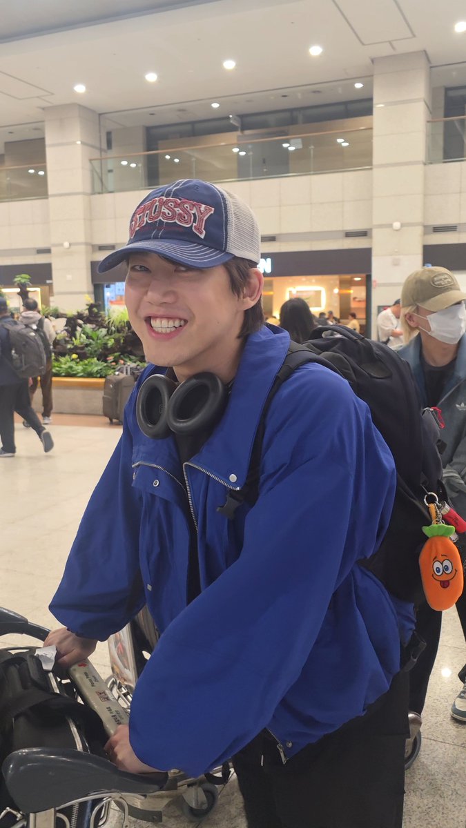 CatchDreamOT7's tweet photo. 2026.09.25
Chrocktikal Europe tour 
Finish~🛬

어서와
고생했어~!

#ChRocktikal 
#CRTK https://t.co/QSDna06RUX