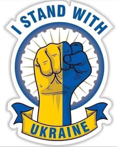 HAWGEO's tweet photo. @Osinttechnical Well done Ukraine! I’m guessing that there aren’t many oil refineries left to burn. President Zelenskyy must continue to impose these unrestricted sanctions on Russia. They work well and the results are felt immediately, without hours of useless negotiations or deliberations. https://t.co/LOb4lKYK2p