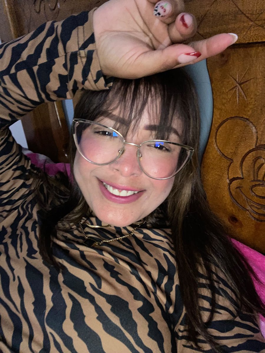 LaliiMiss_'s tweet photo. Mi cara | Mis pies ✨❤️‍🔥 https://t.co/9ElBxnGG1A