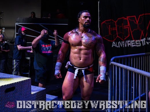 OnixCaballero27's tweet photo. This is me. No copies, no comparisons.
Just a man becoming who he was meant to be. 🖤🪶🩸🦅🐺

#native #wwe #fyp #prowrestling @WWE @luchalibreonlin https://t.co/8cPxGqrVwo
