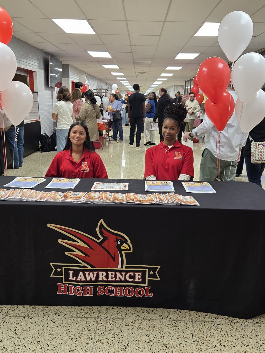 dadamltps's tweet photo. What a great @CardinalsLHS Back to School Night event at LHS tonight. Thanks so much for our Students, Parents, Faculty & Staff, and all our community partners for coming together for a wonderful evening together. See you all again soon!! @LTPS1 #LTPSThisIsUs https://t.co/TBVQd7cOGR