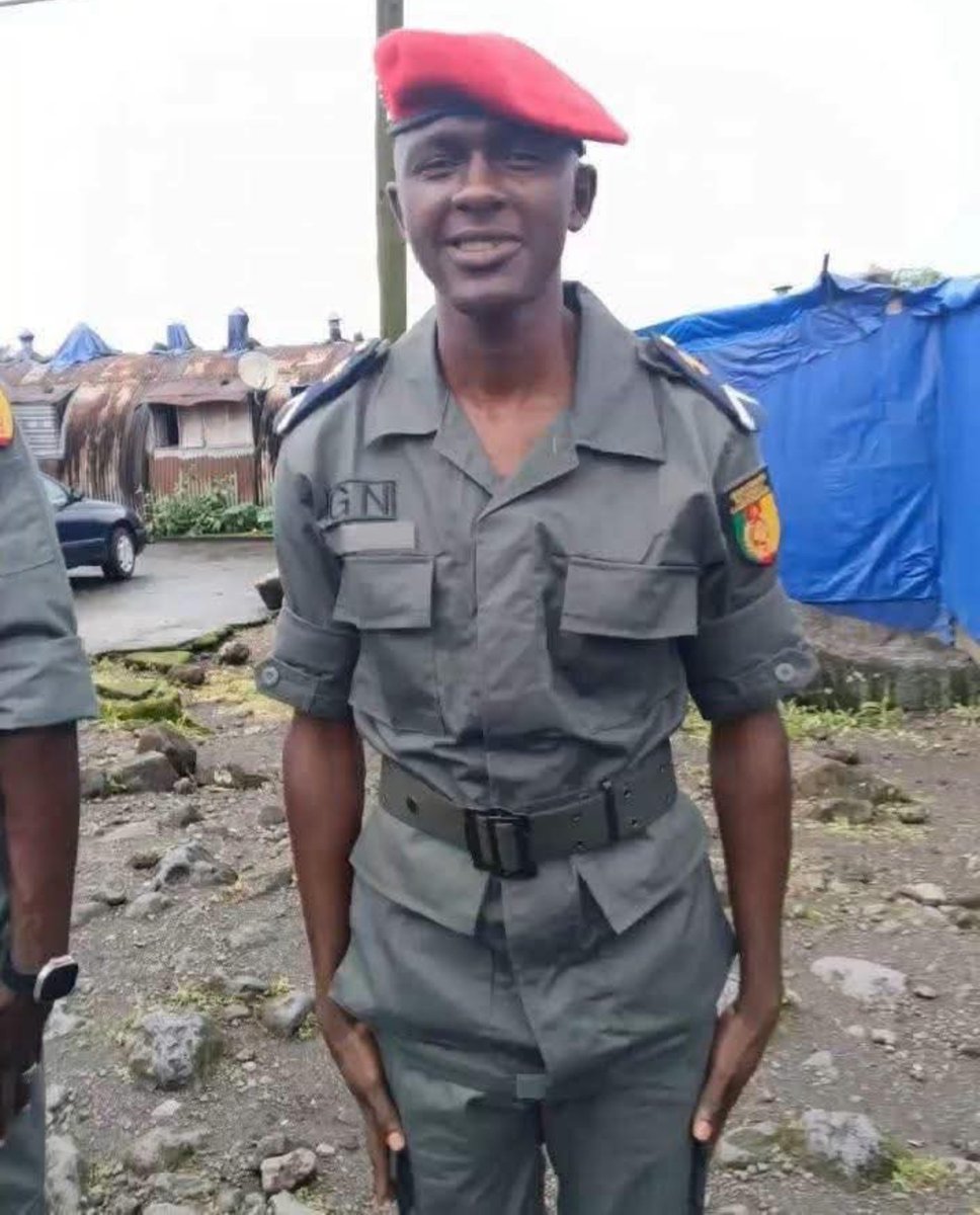 amba_newsline's tweet photo. Breaking: A Cameroon military officer trained by U.S. Special Forces, the United Kingdom, and France has been killed by Ambazonian liberation fighters in Molyko, Buea, Southern Ambazonia. The question remains: why are they dying for Western interests in Ambazonia? They have a choice withdraw and save their lives, or keep dying for the Biya regime and the West.