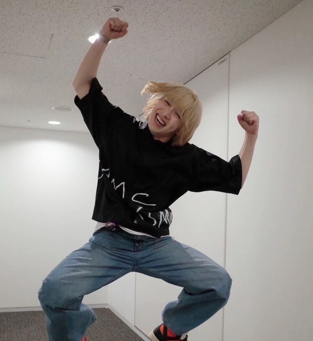 kanaaneeeee's tweet photo. 吉田ｻﾝの金髪ﾂｧ……まじ好きなんすよねｪ… https://t.co/Jwm9Zt7RwE