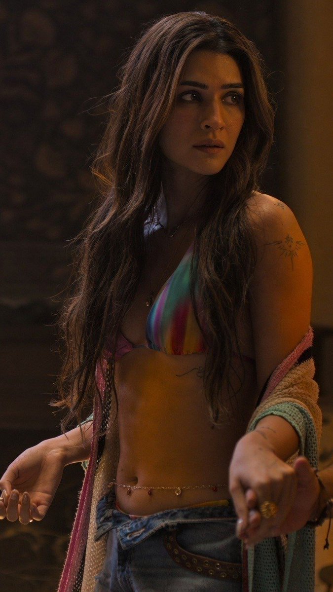 Actressfun69's tweet photo. Kriti Sanon https://t.co/cgeCwSxiqH