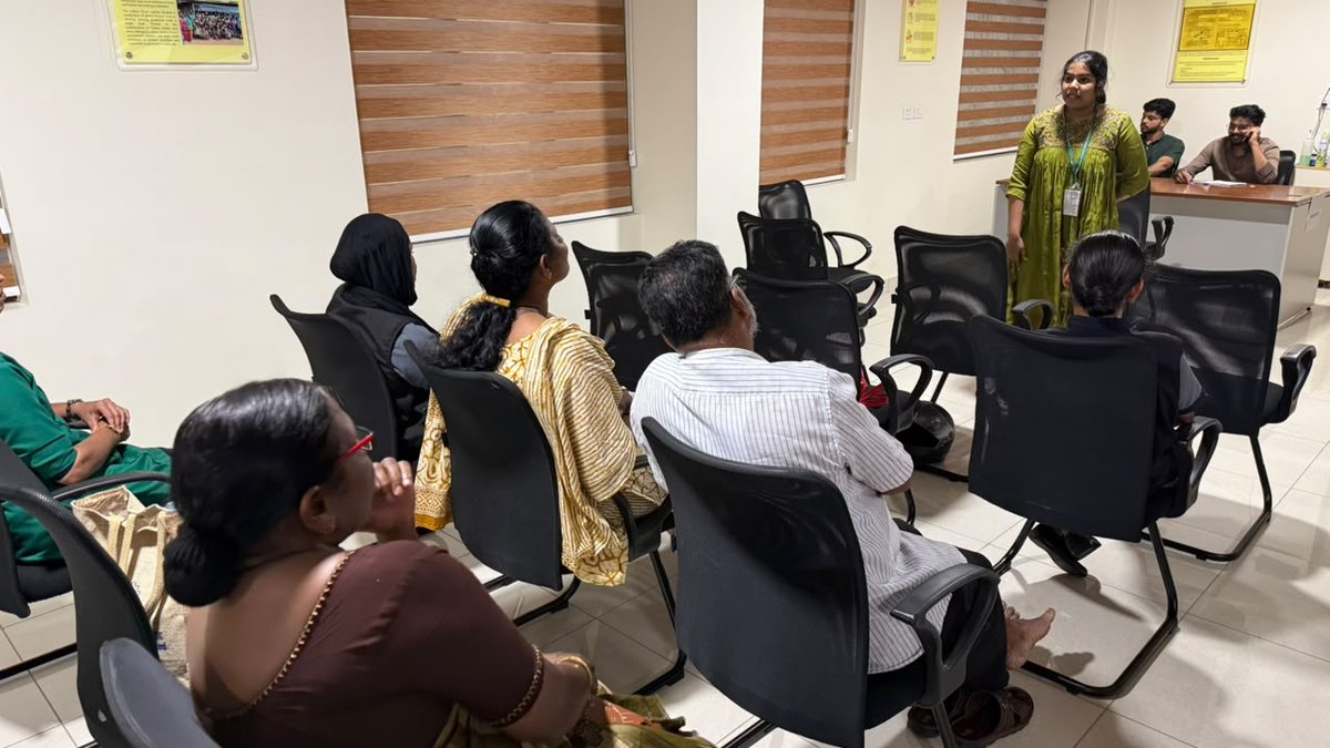 HealthCochin's tweet photo. Health awareness session on waste management for housekeeping staff as part of Swachhata hi seva 2026 #SHS2026 #SwachhatahiSeva2026 https://t.co/cTfGYoXkef