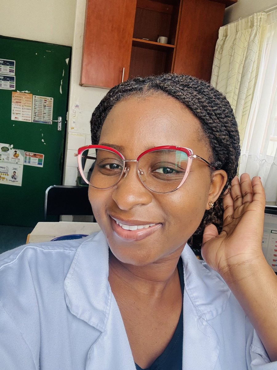 spempho's tweet photo. Couldn’t pick one 😁. Happy Friday 🌸🔥 https://t.co/PyzE80BkjB