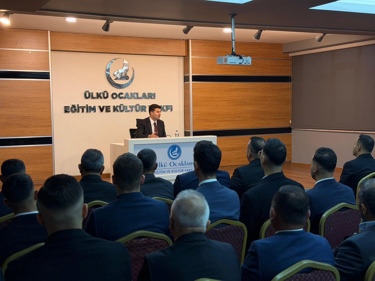 Ulku_Ocaklari's tweet photo. Ülkü Ocakları Kırıkkale İl Başkanı Mikail Can ve yönetimi, Ülkü Ocakları Genel Başkanımız Sn. Ahmet Yiğit Yıldırım'ı ziyaret etti. https://t.co/LmqLJGllok